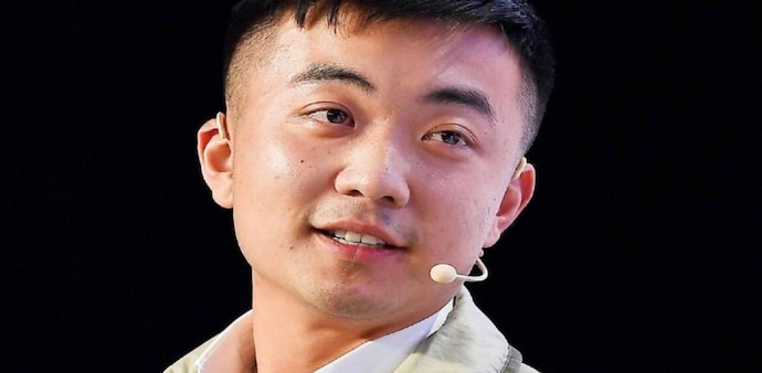 Carl Pei shares his 2023 predictions. Carl Pei shares his 2023 predictions.