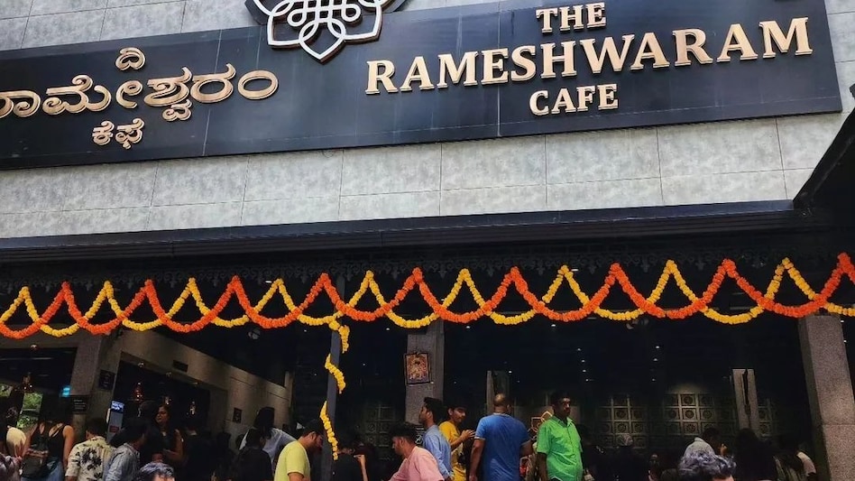 Bengaluru: Minor explosion at popular Rameshwaram Cafe, 4 injured Bengaluru: Minor explosion at popular Rameshwaram Cafe, 4 injured