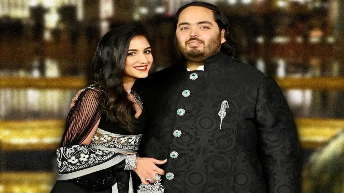 In his address at the event, Anant thanked his parents for making him feel special and went on to speak about his struggles with health in his childhood. In his address at the event, Anant thanked his parents for making him feel special and went on to speak about his struggles with health in his childhood.