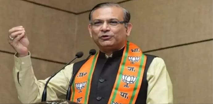 Sinha stated that he wants to focus on combating climate change both in India and globally. Sinha stated that he wants to focus on combating climate change both in India and globally.