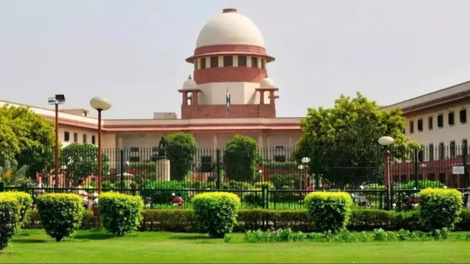 CJI Chandrachud said that Article 105 seeks to sustain an atmosphere to have deliberations on vital issues CJI Chandrachud said that Article 105 seeks to sustain an atmosphere to have deliberations on vital issues