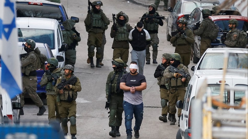 "Israeli Forces Conduct Largest Raid in Years, Sparking Tragedy in Ramallah Refugee Camp" "Israeli Forces Conduct Largest Raid in Years, Sparking Tragedy in Ramallah Refugee Camp"