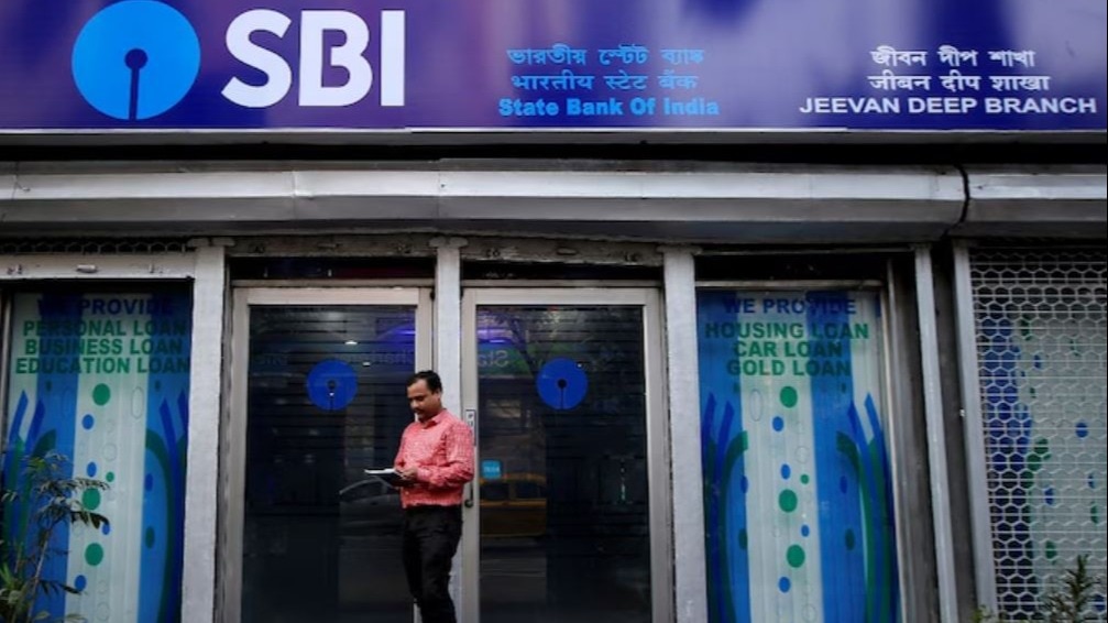 Electoral bonds: SBI urges Supreme Court to extend deadline till June 30 for furnishing data