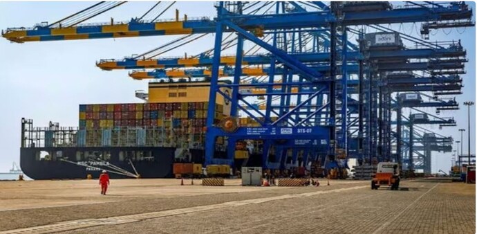 India has signed a $100-billion free trade pact with EFTA India has signed a $100-billion free trade pact with EFTA
