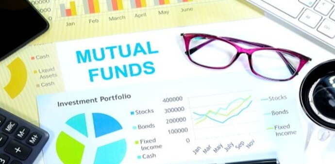 Smaller players such as Edelweiss MF will take only 3 days to offload half of their small-cap portfolio. Smaller players such as Edelweiss MF will take only 3 days to offload half of their small-cap portfolio.