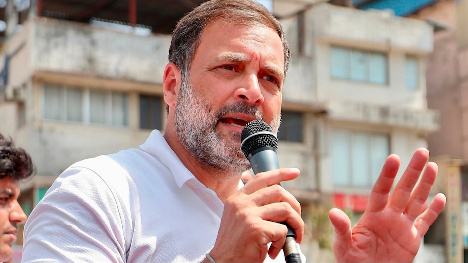 'Doesn't have courage to...': Rahul Gandhi blasts BJP on constitution change controversy 'Doesn't have courage to...': Rahul Gandhi blasts BJP on constitution change controversy