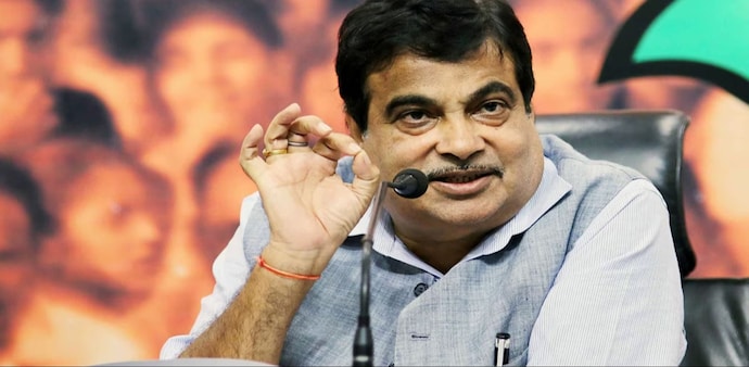 Not only this, Gadkari also questioned claims that the electoral bonds scheme can bring black money into the system Not only this, Gadkari also questioned claims that the electoral bonds scheme can bring black money into the system