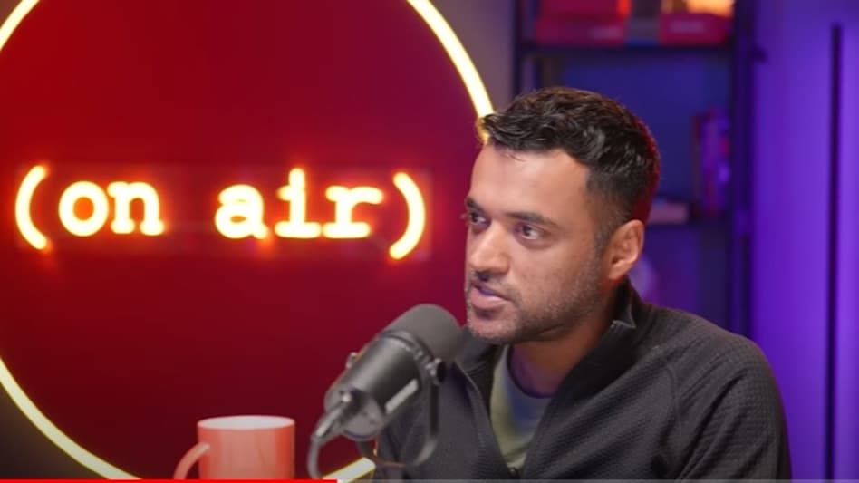 Deepinder Goyal that a lot of people think it's easy to run a restaurant, but they are wrong. Deepinder Goyal that a lot of people think it's easy to run a restaurant, but they are wrong.