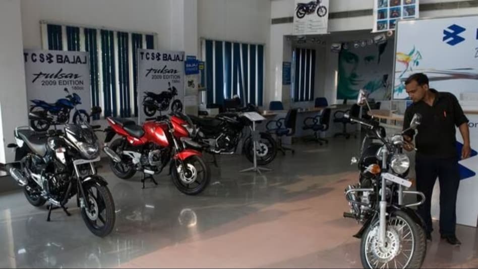 These CNG motorcycles are expected to have higher prices than traditional petrol models due to the increased manufacturing costs. These CNG motorcycles are expected to have higher prices than traditional petrol models due to the increased manufacturing costs.