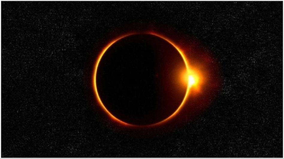 Lunar eclipse on Holi: Here's how to safely watch the celestial event Lunar eclipse on Holi: Here's how to safely watch the celestial event