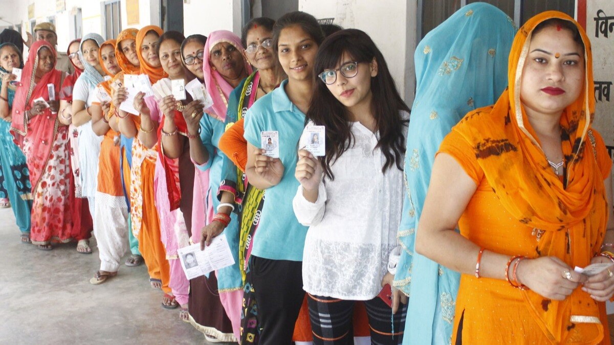 Lok Sabha Elections 2024: CBIC asks field officials to remain vigilant about contraband goods, freebies on offer to voters Lok Sabha Elections 2024: CBIC asks field officials to remain vigilant about contraband goods, freebies on offer to voters