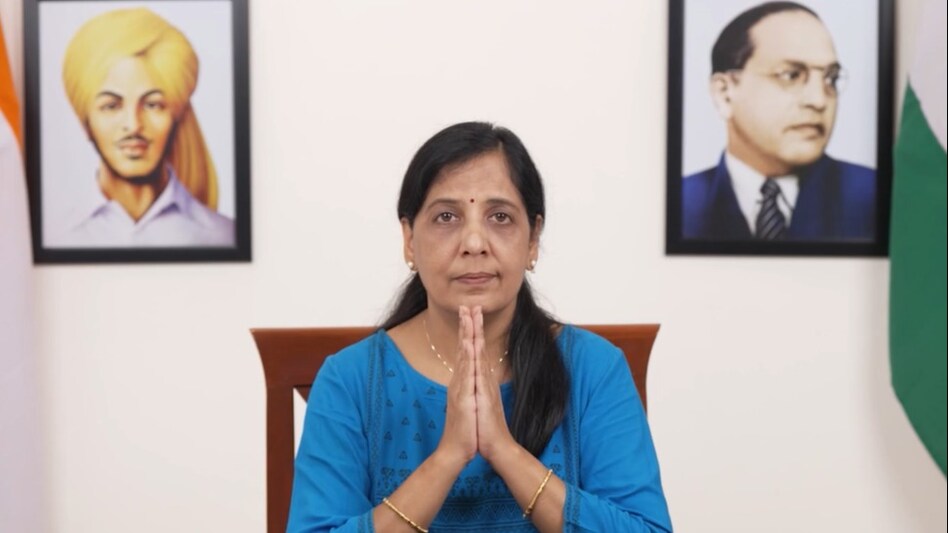 ‘Kejriwal ko Ashirwad’: Wife Sunita starts WhatsApp campaign in support of jailed Delhi CM ‘Kejriwal ko Ashirwad’: Wife Sunita starts WhatsApp campaign in support of jailed Delhi CM