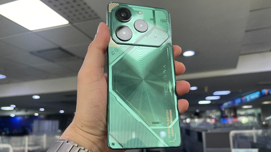 TECNO POVA 6 PRO 5G TECNO POVA 6 PRO 5G