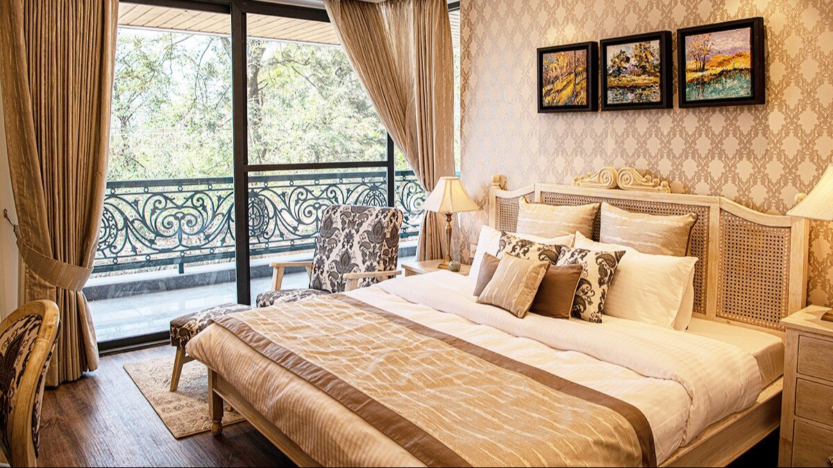 Luxury home sales zoom; jumps 55% in 2023 Luxury home sales zoom; jumps 55% in 2023