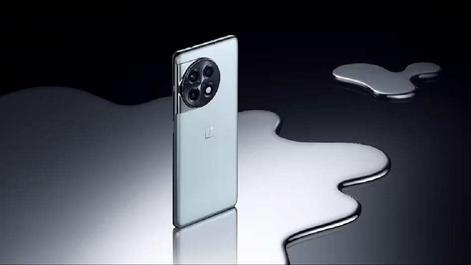 OnePlus 11R gets flat discount of Rs 3000, here is how much the device costs after price cut OnePlus 11R gets flat discount of Rs 3000, here is how much the device costs after price cut