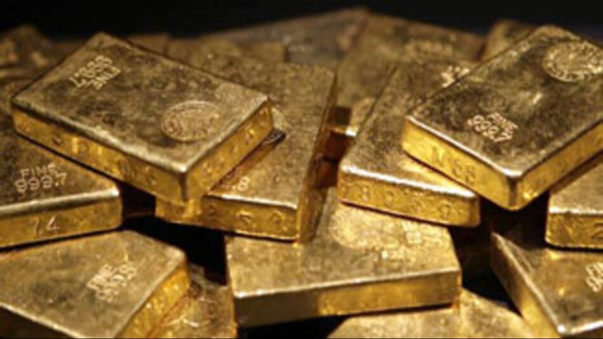 Gold price continues on its historic run, marking all-time highs on both Comex and on the domestic front. Gold price continues on its historic run, marking all-time highs on both Comex and on the domestic front.