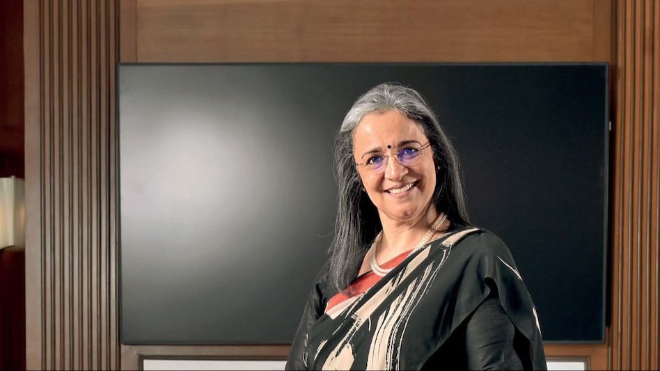 Sebi chief Madhabi Puri Buch explains why she is a ‘very difficult boss to work with’ Sebi chief Madhabi Puri Buch explains why she is a ‘very difficult boss to work with’