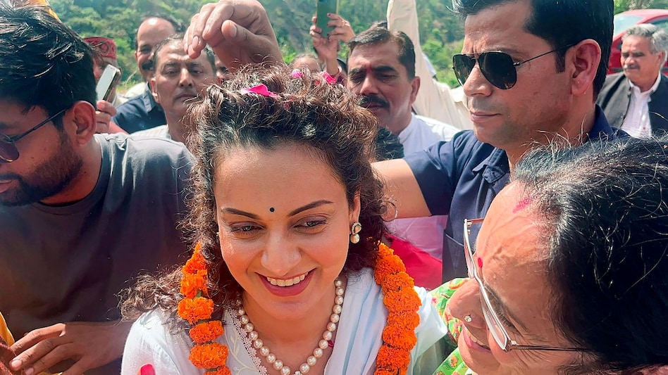 Kangana Ranaut says natural alignment with BJP as she gears up for elections from Mandi seat Kangana Ranaut says natural alignment with BJP as she gears up for elections from Mandi seat