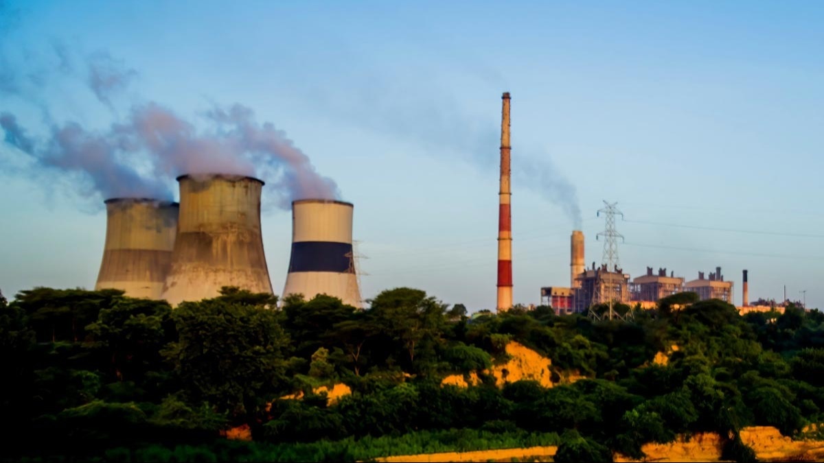 A single carbon credit represents the removal or avoided emission of one ton of carbon dioxide – or another greenhouse gas like methane of equivalent volume A single carbon credit represents the removal or avoided emission of one ton of carbon dioxide – or another greenhouse gas like methane of equivalent volume