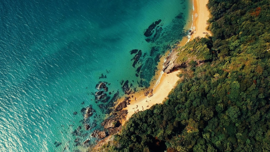 The Katchatheevu retrieval issue had all along been a subject of intense debate between AIADMK and DMK The Katchatheevu retrieval issue had all along been a subject of intense debate between AIADMK and DMK