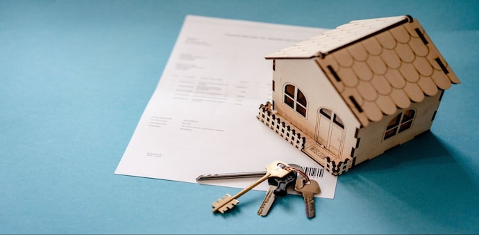Founded in 2015, Nivara Home Finance is focused on providing affordable housing finance to micro-entrepreneurs and salaried customers; currently operates across five states—Karnataka, Tamil Nadu, Andhra Pradesh, Telangana, and Maharashtra Founded in 2015, Nivara Home Finance is focused on providing affordable housing finance to micro-entrepreneurs and salaried customers; currently operates across five states—Karnataka, Tamil Nadu, Andhra Pradesh, Telangana, and Maharashtra
