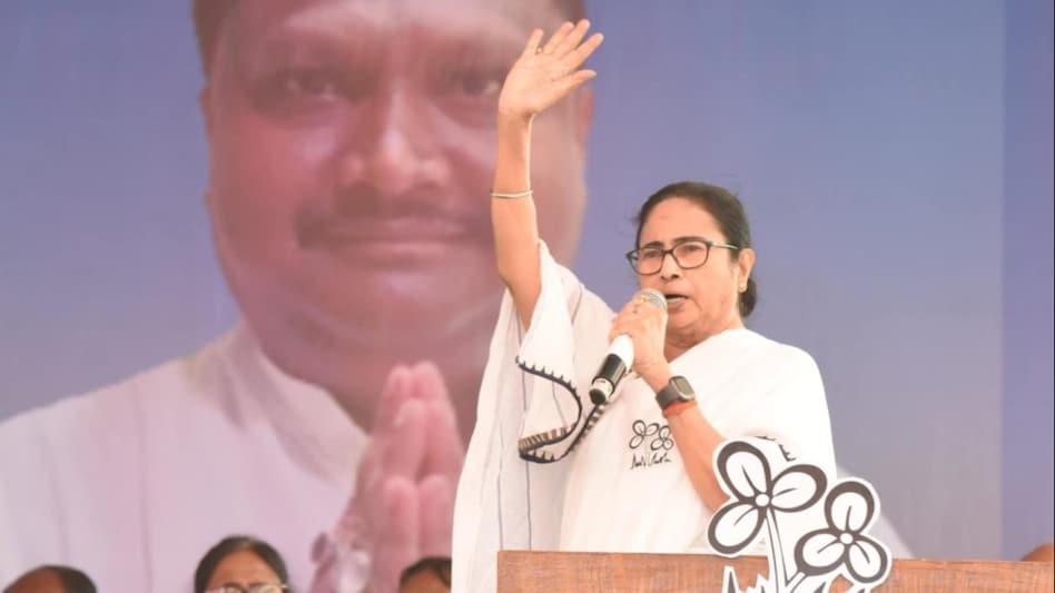 'PM sleeps when injustice happens': Mamata Banerjee takes jibe on Modi 'PM sleeps when injustice happens': Mamata Banerjee takes jibe on Modi