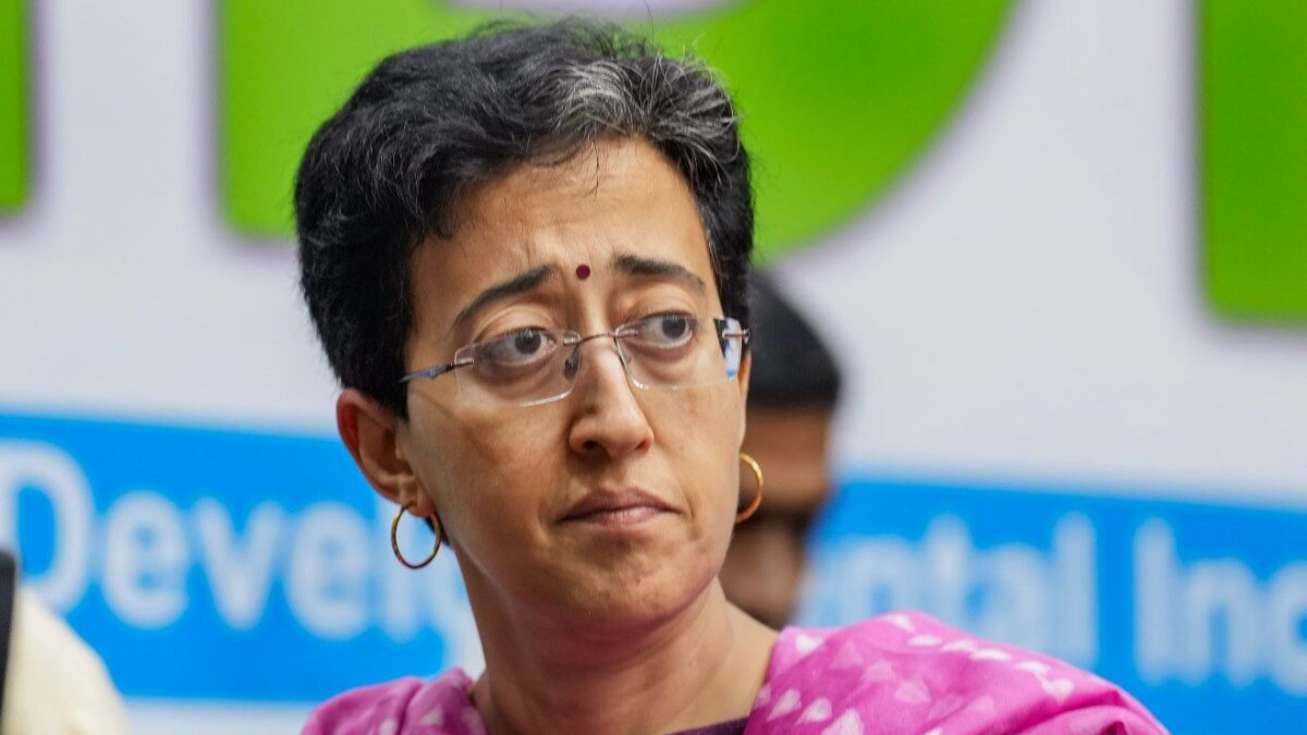AAP leader and minister Atishi gets EC notice over BJP poaching attempt remark AAP leader and minister Atishi gets EC notice over BJP poaching attempt remark