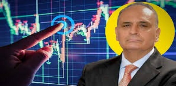 According to Bhasin, HDFC Bank has already factored in all the negative factors, and he predicts that its performance will soar in the near future. According to Bhasin, HDFC Bank has already factored in all the negative factors, and he predicts that its performance will soar in the near future.