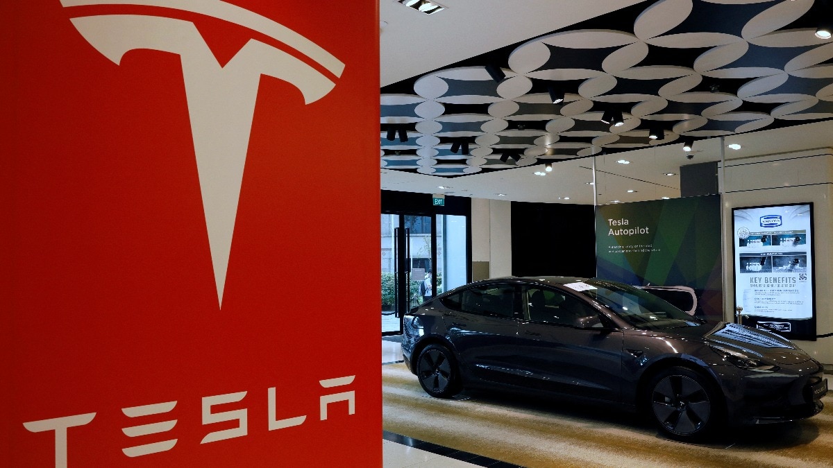 Tesla Tesla