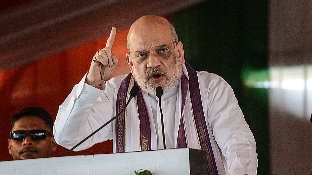 Amit Shah brings up Chinese aggression of 1962, says Nehru gave up Assam and Arunachal Pradesh Amit Shah brings up Chinese aggression of 1962, says Nehru gave up Assam and Arunachal Pradesh