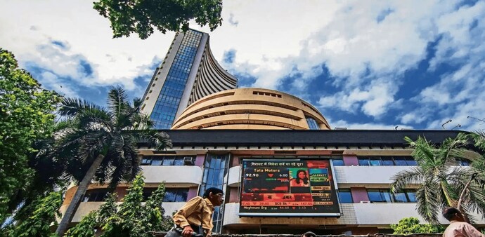 Sebi may announce exemptions for few PSBs, CPSEs to meet minimum public shareholding norms: Report Sebi may announce exemptions for few PSBs, CPSEs to meet minimum public shareholding norms: Report