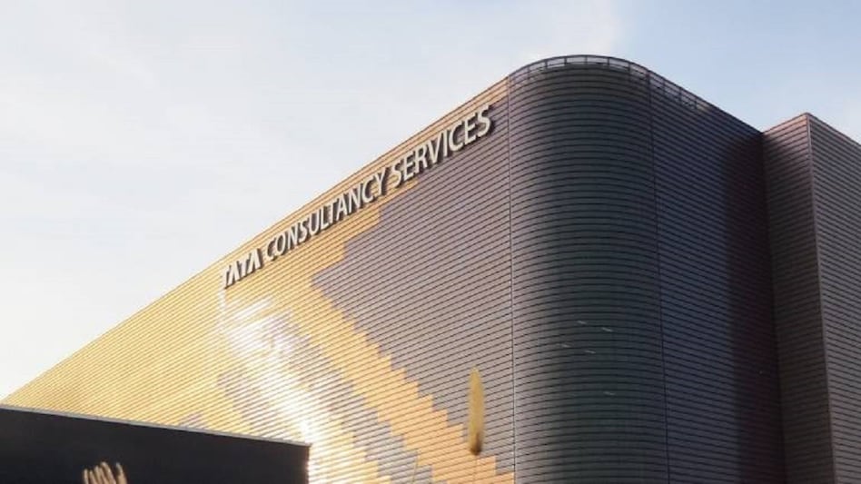 TCS paid Rs 115 per share dividend in the previous financial year, amounting to Rs 33,306 crore. TCS paid Rs 115 per share dividend in the previous financial year, amounting to Rs 33,306 crore.