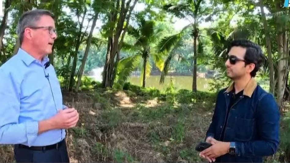 Sven Patuschka, Tata Motors CTO with Tech Today's Aayush Ailawadi Sven Patuschka, Tata Motors CTO with Tech Today's Aayush Ailawadi