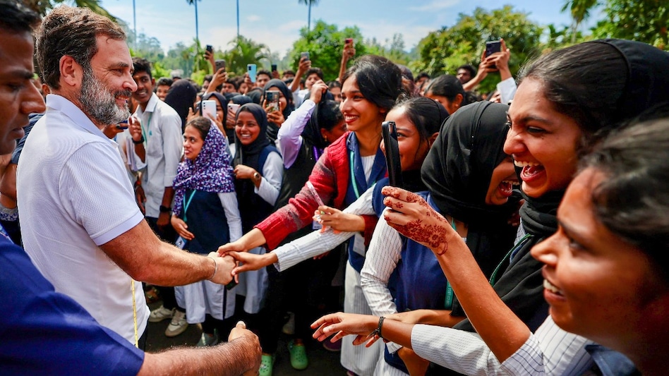 Modi instrument of 5 or 6 of India’s biggest, richest, business people: Rahul Gandhi in Kodiyathur Modi instrument of 5 or 6 of India’s biggest, richest, business people: Rahul Gandhi in Kodiyathur