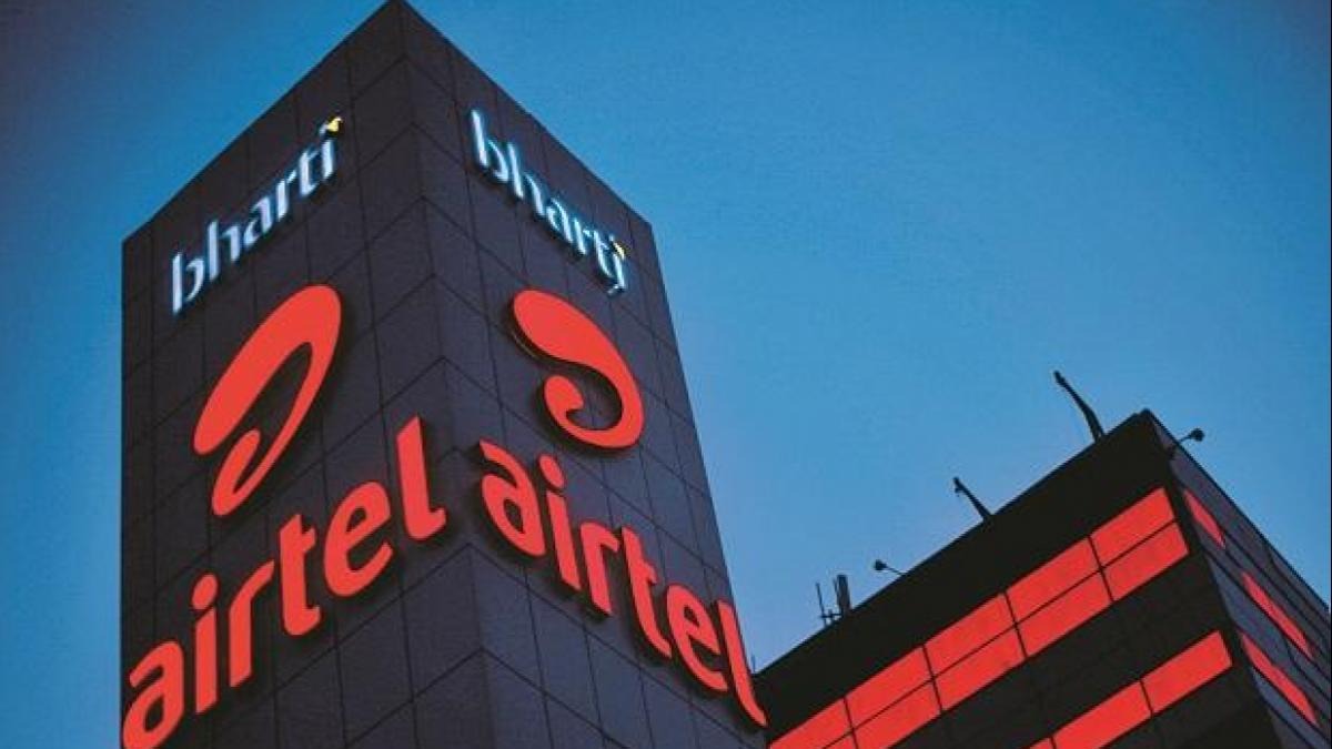 Airtel shares were last seen trading 0.36 per cent higher at Rs 1,271.80. Airtel shares were last seen trading 0.36 per cent higher at Rs 1,271.80.