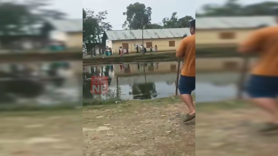 Lok Sabha polls 2024: Gun firing at Manipur polling booth, voters panic Lok Sabha polls 2024: Gun firing at Manipur polling booth, voters panic