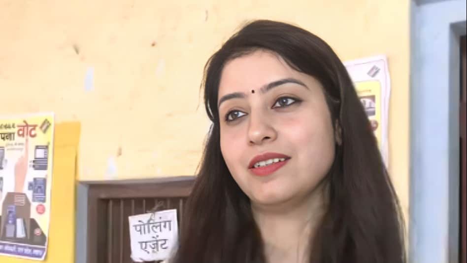 'Dedicated and punctual': Meet Isha Arora, Saharanpur's superstar polling agent 'Dedicated and punctual': Meet Isha Arora, Saharanpur's superstar polling agent