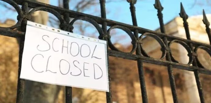During the second phase of the general elections, 89 constituencies across 13 states and union territories (UTs) will vote. Schools will remain closed on April 26 in the following states: During the second phase of the general elections, 89 constituencies across 13 states and union territories (UTs) will vote. Schools will remain closed on April 26 in the following states: