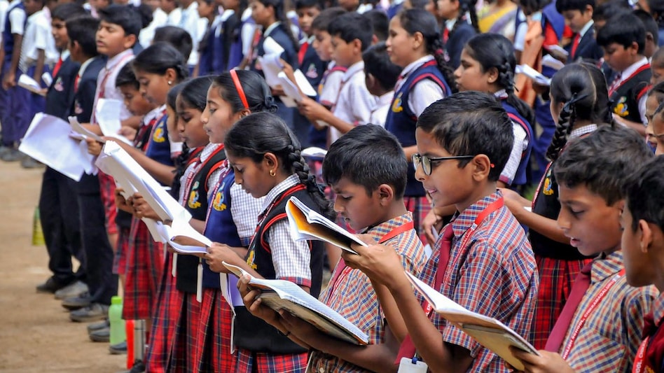 Summer Break Extended! Delhi and THESE states announce school vacations for more than a month; Check dates here Summer Break Extended! Delhi and THESE states announce school vacations for more than a month; Check dates here