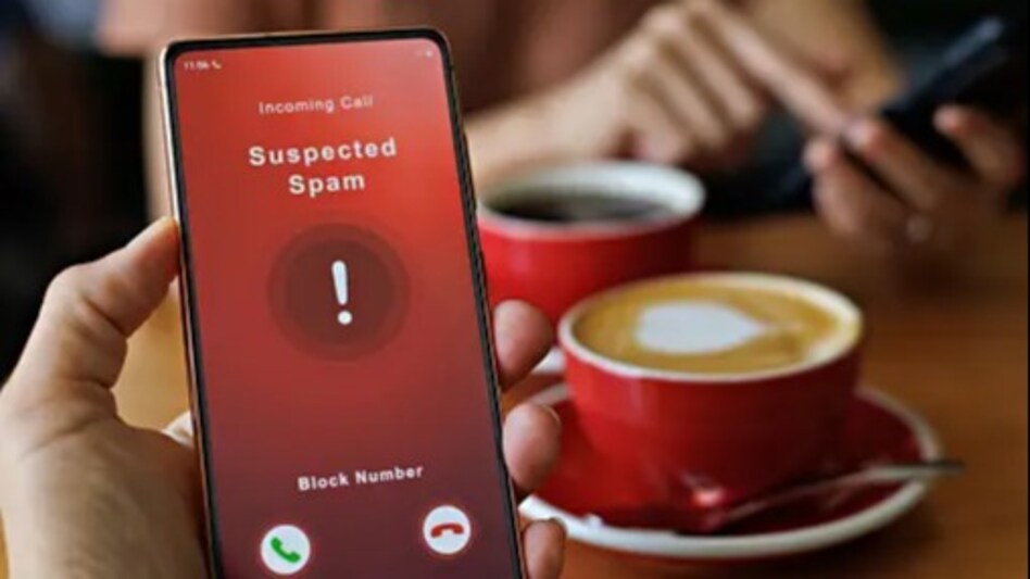 Man's hilarious conversation with scammer on WhatsApp will make you chuckle. (Representative image) Man's hilarious conversation with scammer on WhatsApp will make you chuckle. (Representative image)