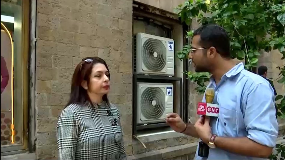 Nawaz Modi is on the board of directors of Raymond Ltd. Nawaz Modi is on the board of directors of Raymond Ltd.