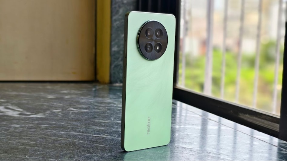 Realme C65 5G launched in India at a starting price of Rs 9,999 Realme C65 5G launched in India at a starting price of Rs 9,999