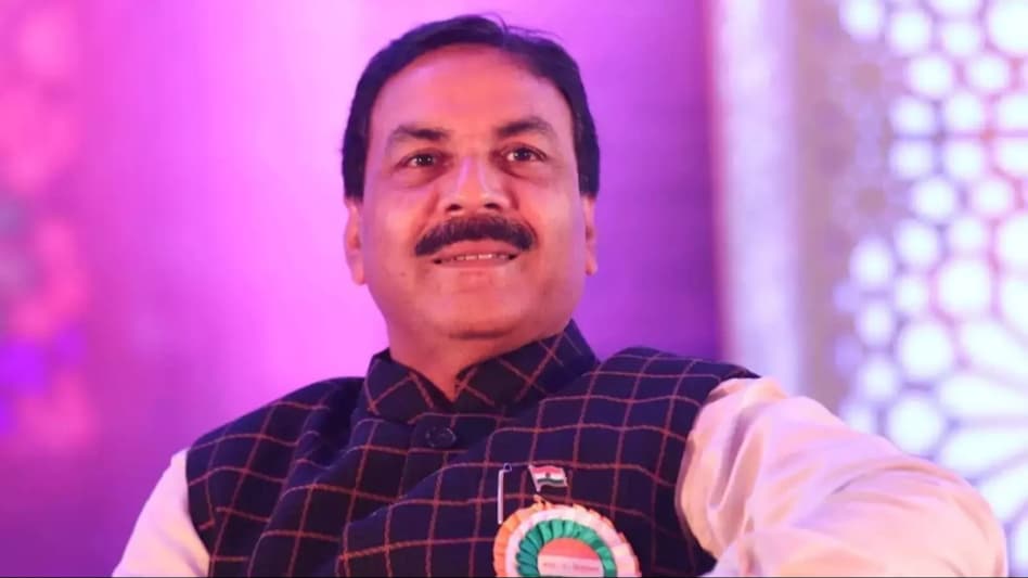 Khan contested from Mumbai North Central in 2019, where he lost by 409 votes. Khan contested from Mumbai North Central in 2019, where he lost by 409 votes.