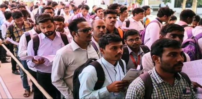 In FY24, the highest number of job vacancies listed on the NCS portal was in the finance and insurance sector with 46,68,845 vacancies, a 134 percent jump over the previous year. Representational photo In FY24, the highest number of job vacancies listed on the NCS portal was in the finance and insurance sector with 46,68,845 vacancies, a 134 percent jump over the previous year. Representational photo