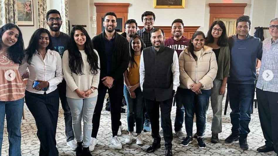He shared a string of photos on Instagram while posing with professors and students. Photo: @physicswallah He shared a string of photos on Instagram while posing with professors and students. Photo: @physicswallah