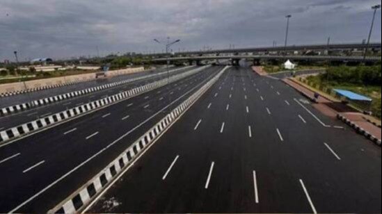 448 infra projects hit by cost overrun of Rs 5.55 lakh crore in Q3 of FY24: Govt