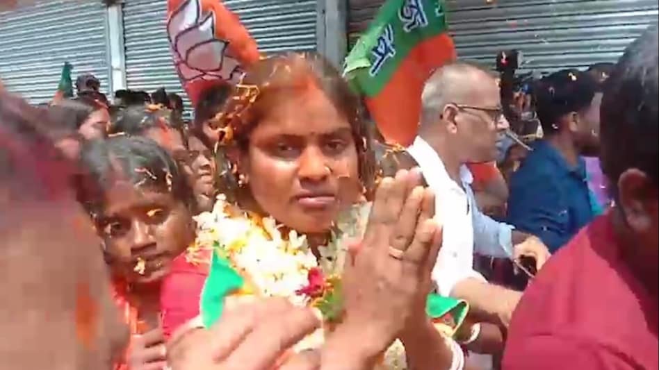 The BJP candidates were given security cover on the basis of Intelligence Bureau (IB) reports suggesting a risk to their lives. The BJP candidates were given security cover on the basis of Intelligence Bureau (IB) reports suggesting a risk to their lives.