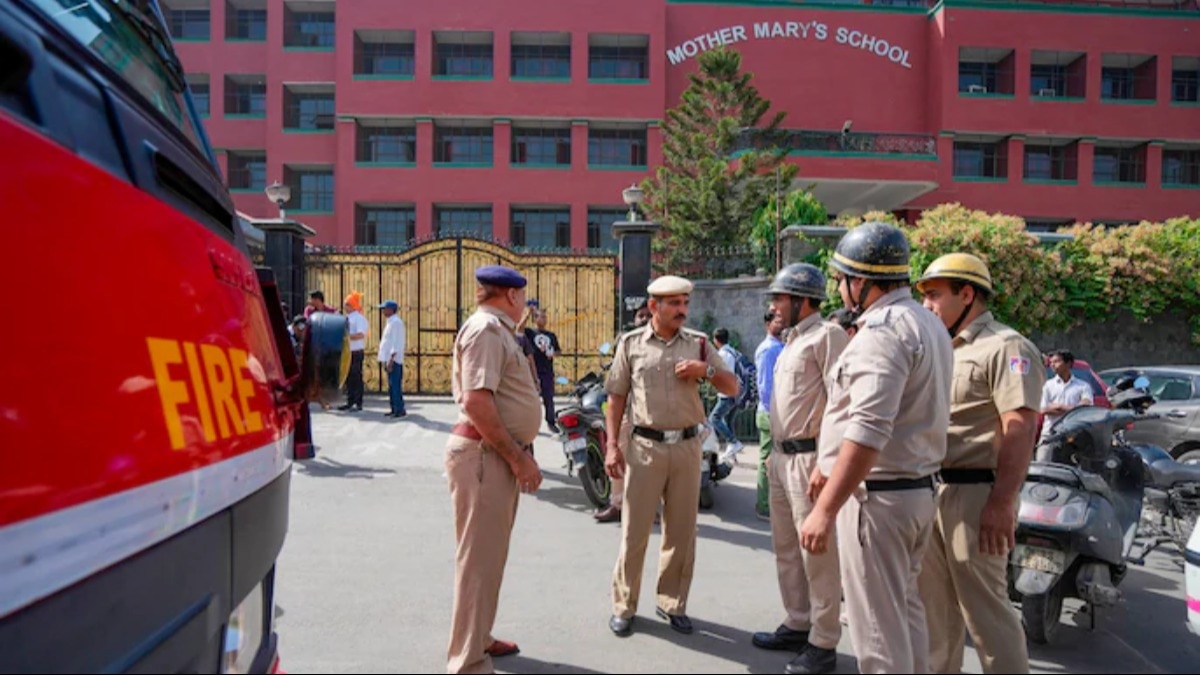 Around 100 schools in Delhi-NCR received bomb threat emails on Wednesday. (Photo: PTI) Around 100 schools in Delhi-NCR received bomb threat emails on Wednesday. (Photo: PTI)