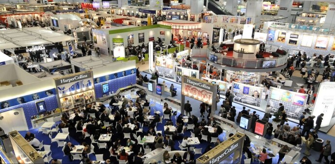This diversification reflects the growing importance of exhibitions across various industries. This diversification reflects the growing importance of exhibitions across various industries.