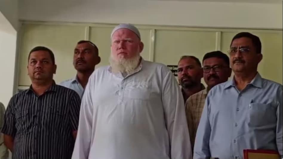 The Maulvi was planning this in collaboration with his handlers from Pakistan and Nepal The Maulvi was planning this in collaboration with his handlers from Pakistan and Nepal